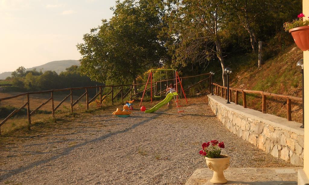 Azienda Agrituristica La Casetta Del Pollino 모르마노 외부 사진