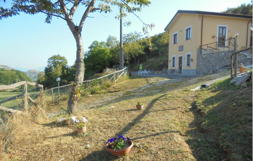 Azienda Agrituristica La Casetta Del Pollino 모르마노 외부 사진